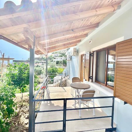 Coral Guesthouse Saranda Zewnętrze zdjęcie