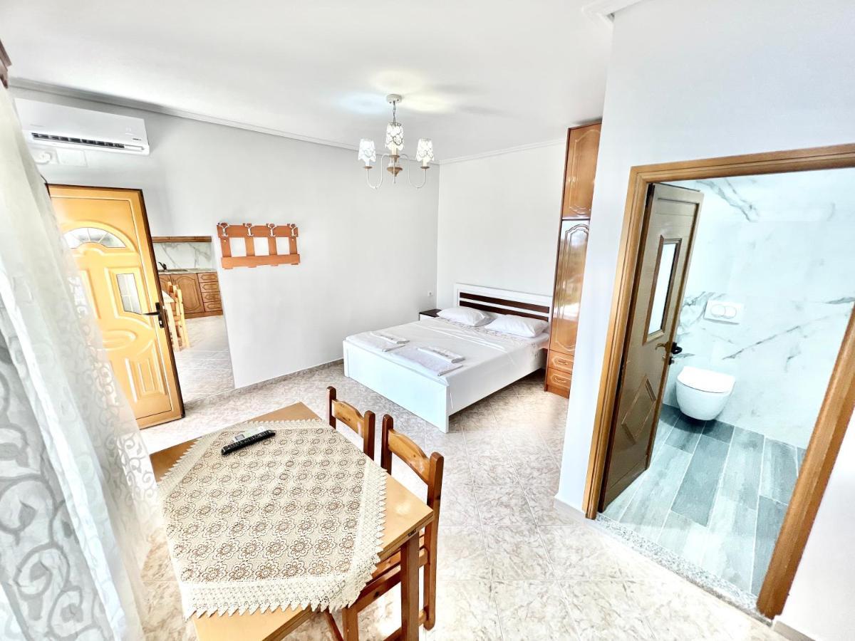 Coral Guesthouse Saranda Zewnętrze zdjęcie