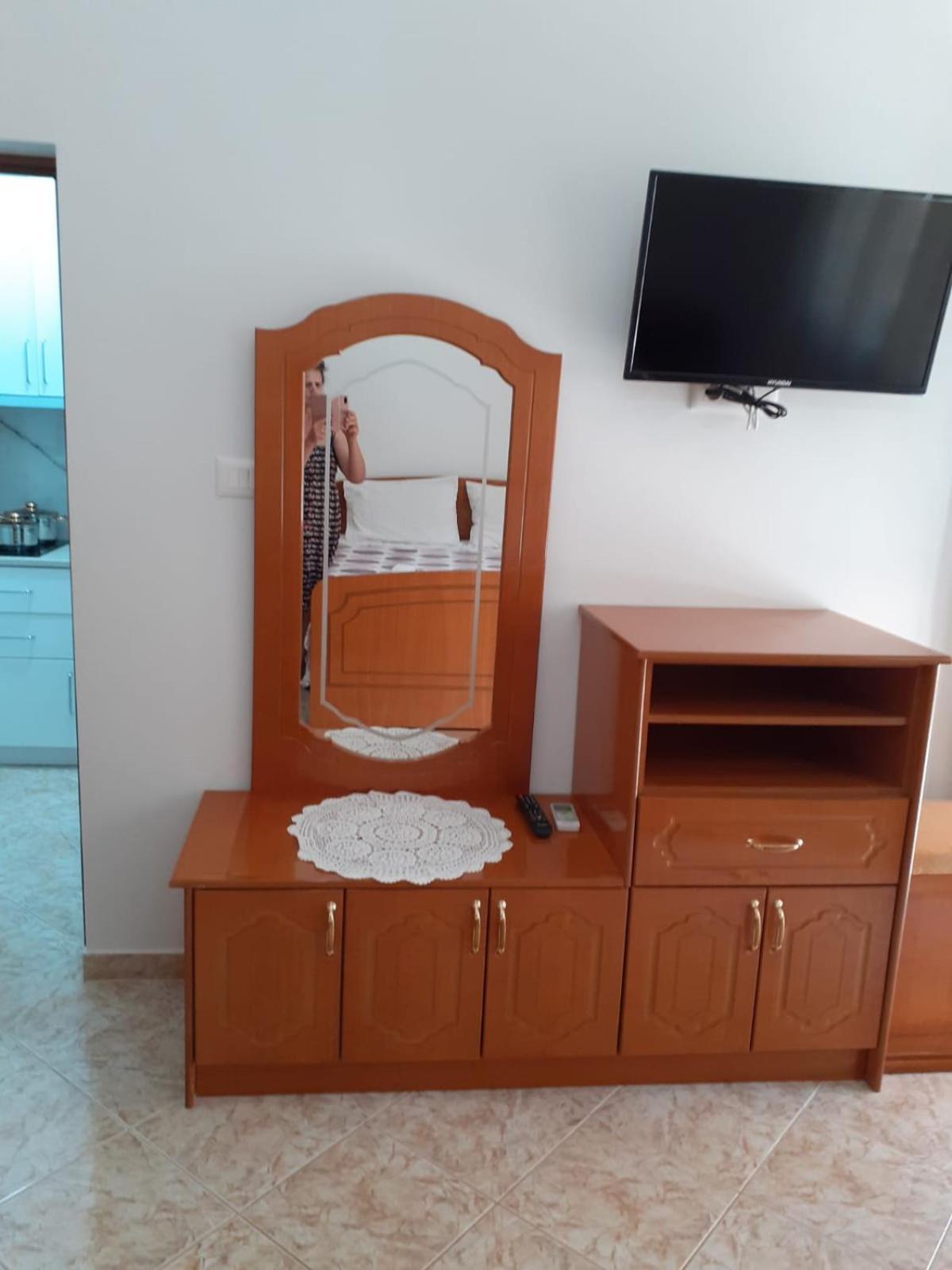 Coral Guesthouse Saranda Zewnętrze zdjęcie