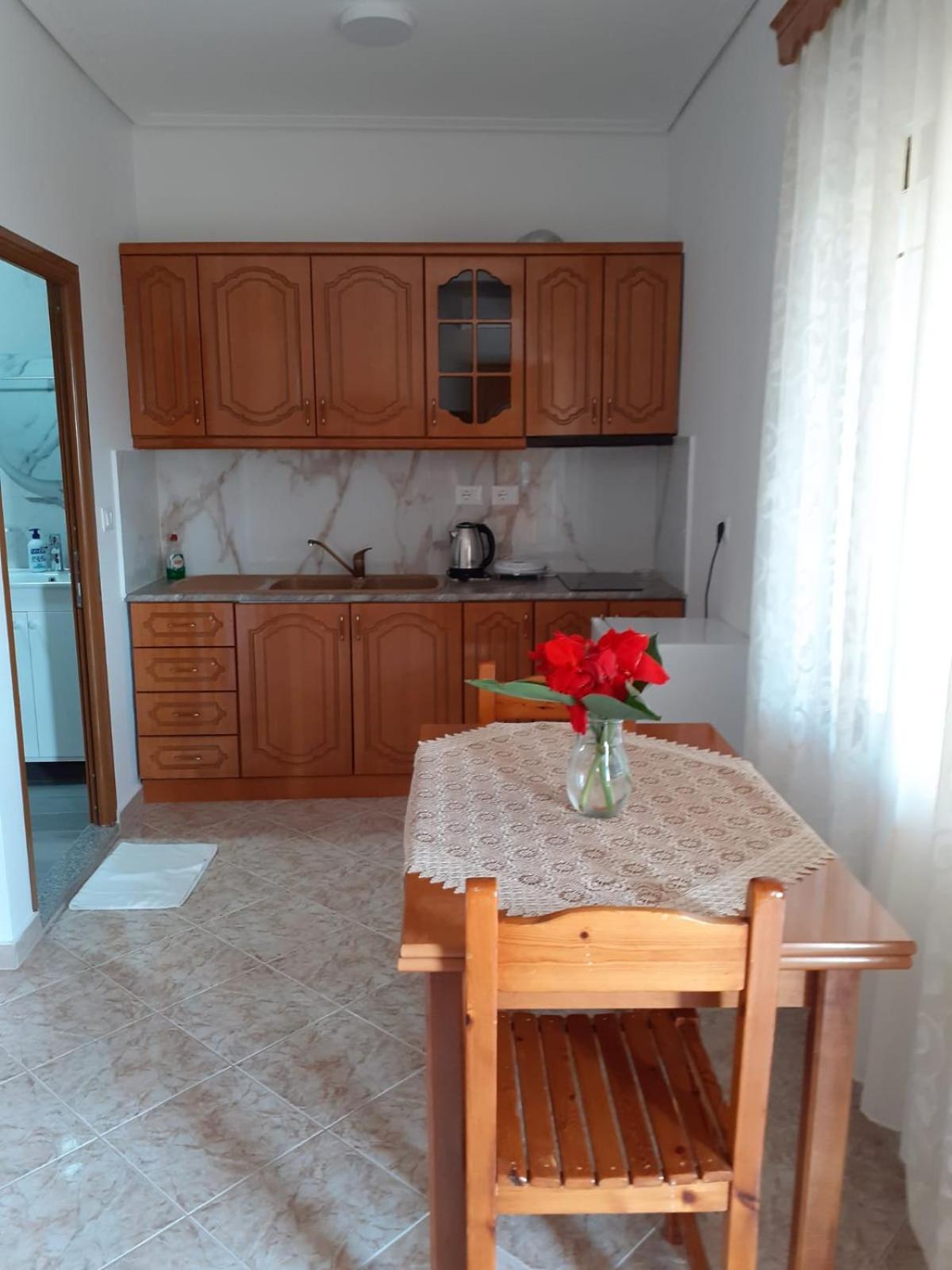 Coral Guesthouse Saranda Zewnętrze zdjęcie